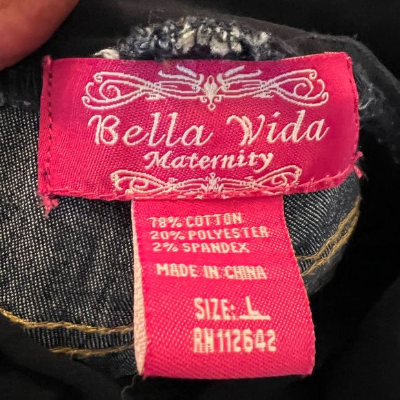Bella Vida Maternity Jeans - Picture 5 of 5